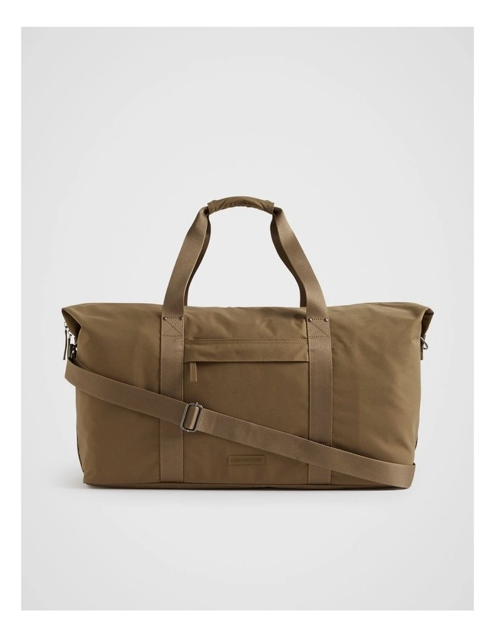 Weekender Bag in Burnt Caramel