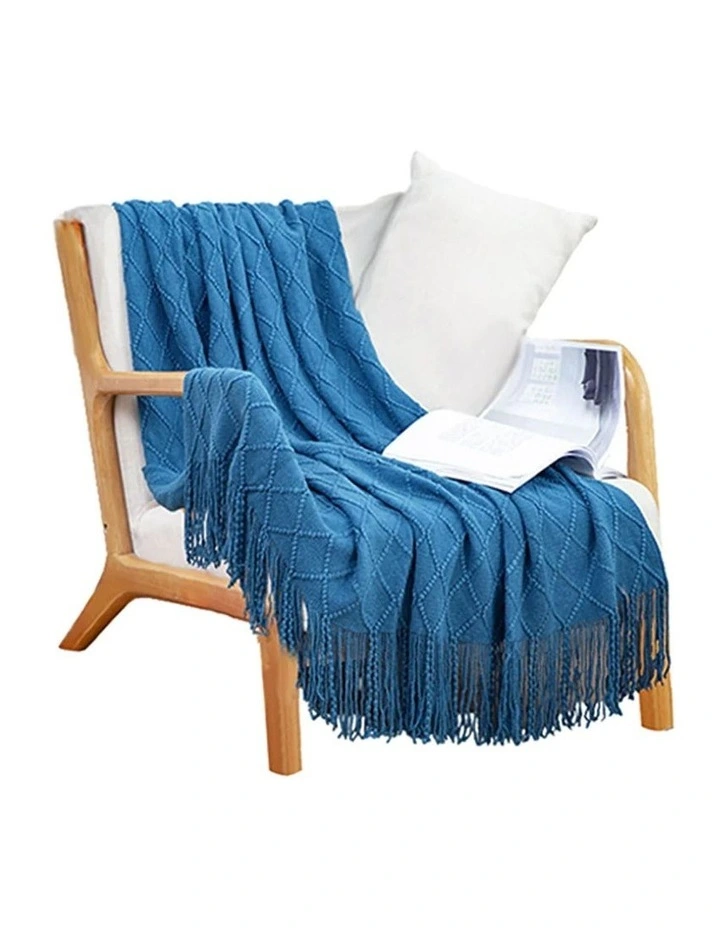 Diamond Pattern Knitted Throw Blanket in Blue