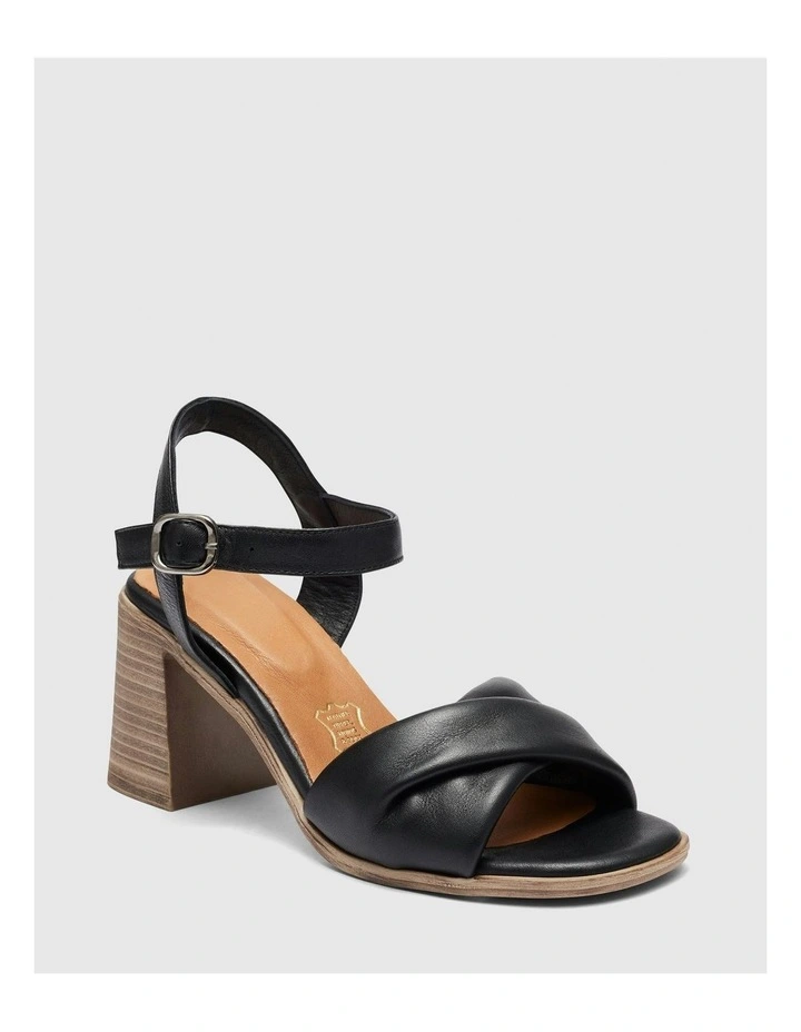 Virginia Heels in Black