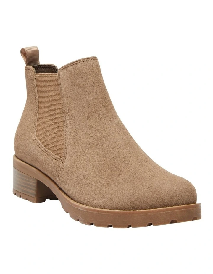 Iowa Leather Boots in Taupe Suede