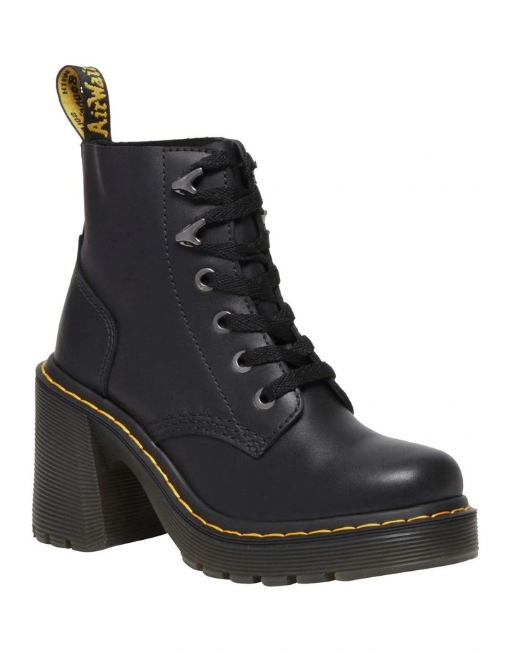 Jesy Boots in Black