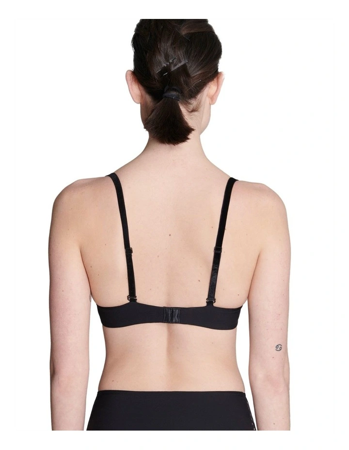 Escale Soft Cup Bra in Black