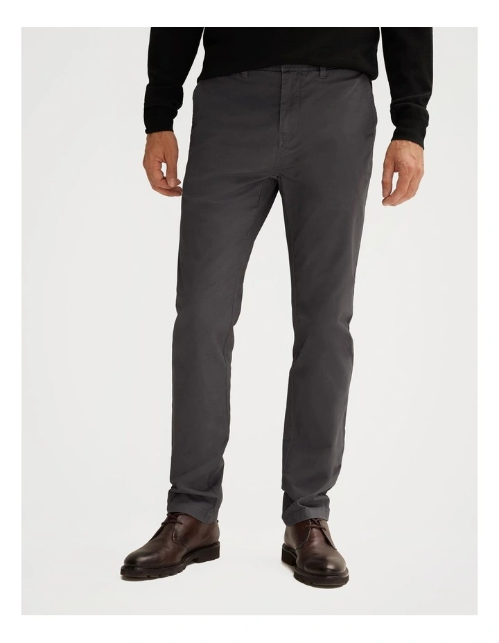 Regular Chino Pant in Smoke