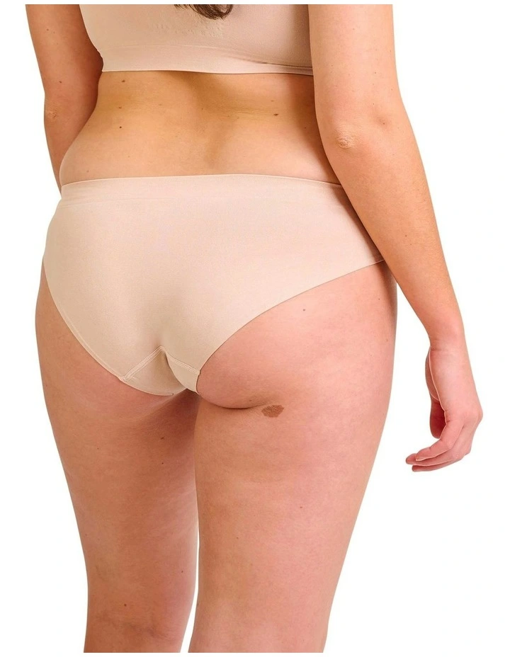 So Confort Seamless Plus Size Brief in Nude