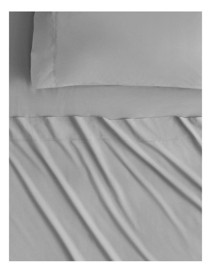 Byren Percale Sheet Set in Lunar Grey