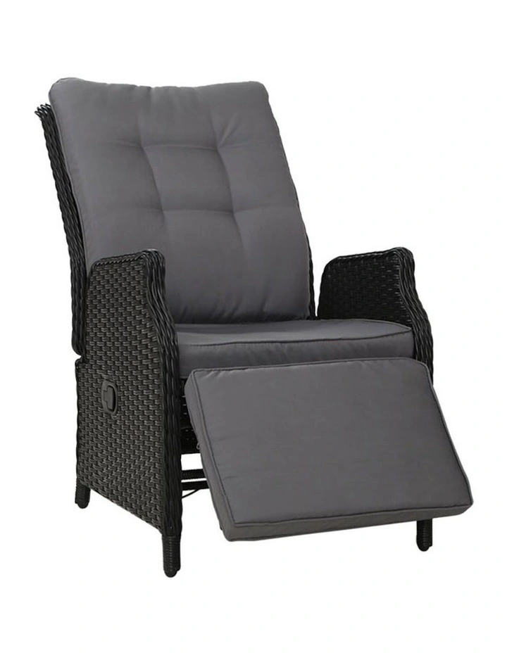 Wicker Outdoor Garden Recliner Chair in Black