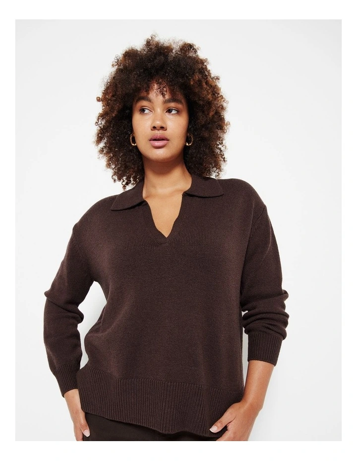 The Polo Pullover in Raisin