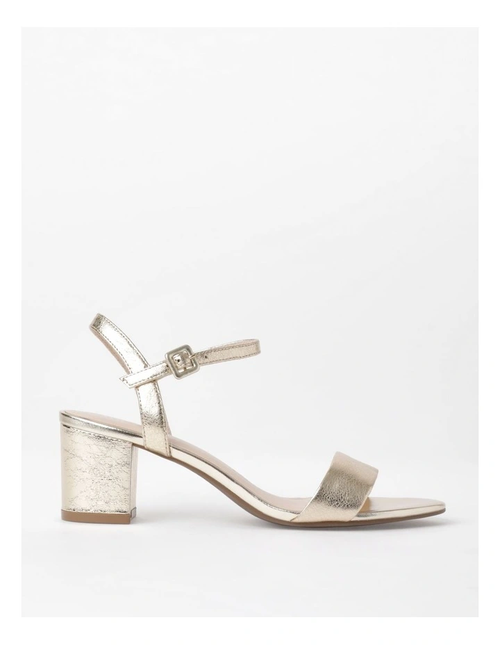 Roma Leather Sandal in Gold