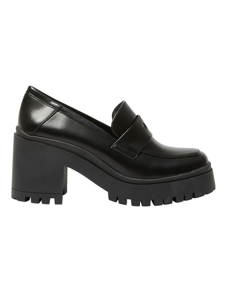 Jolie Loafers in Black