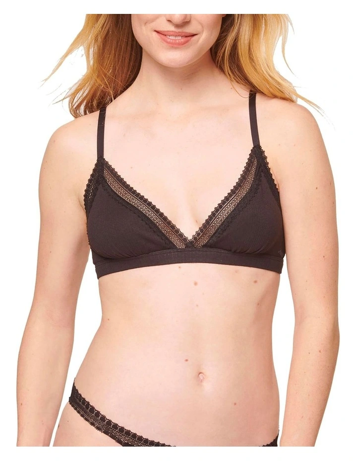 Go Ribbed Bralette in Black