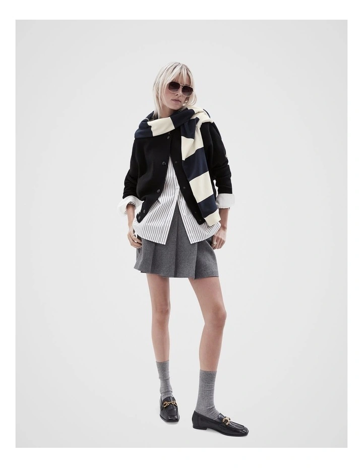 Contrast Stripe Collared Shirt in Black/White