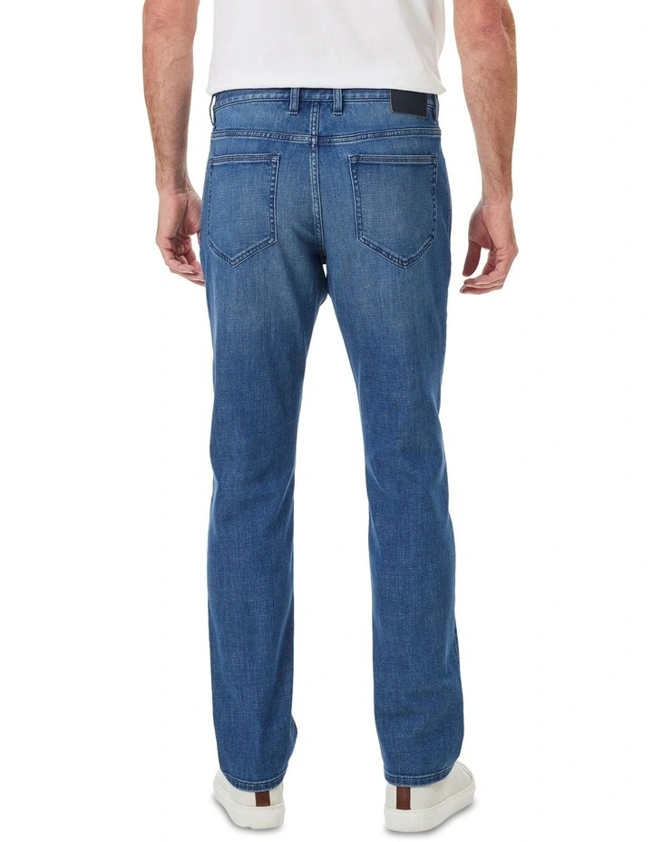 Selwyn Straight Fit Jean in Indigo