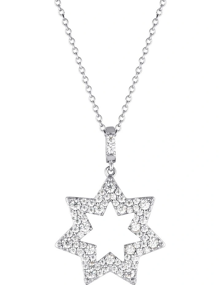 Star Pendant Necklace in Silver
