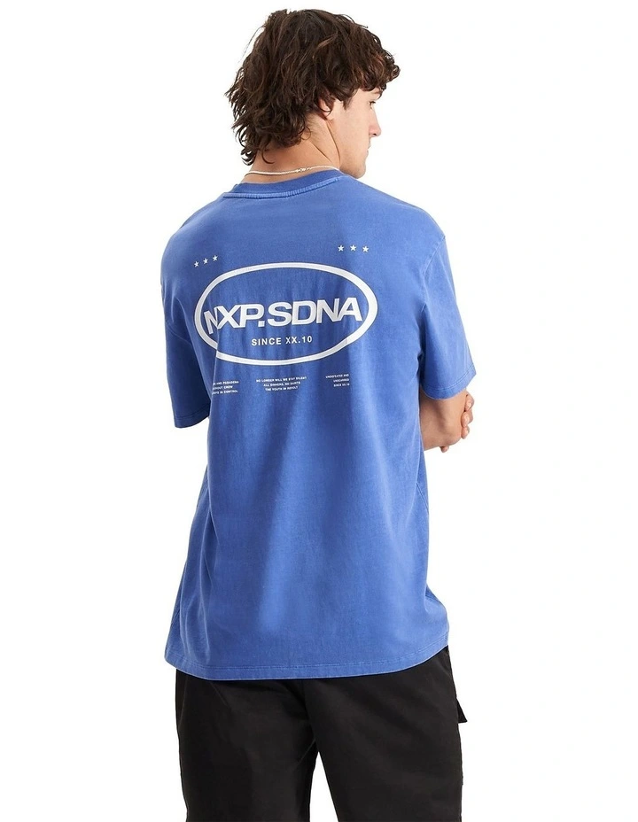 Central Relaxed Tee in Pigment Dazzling Blue