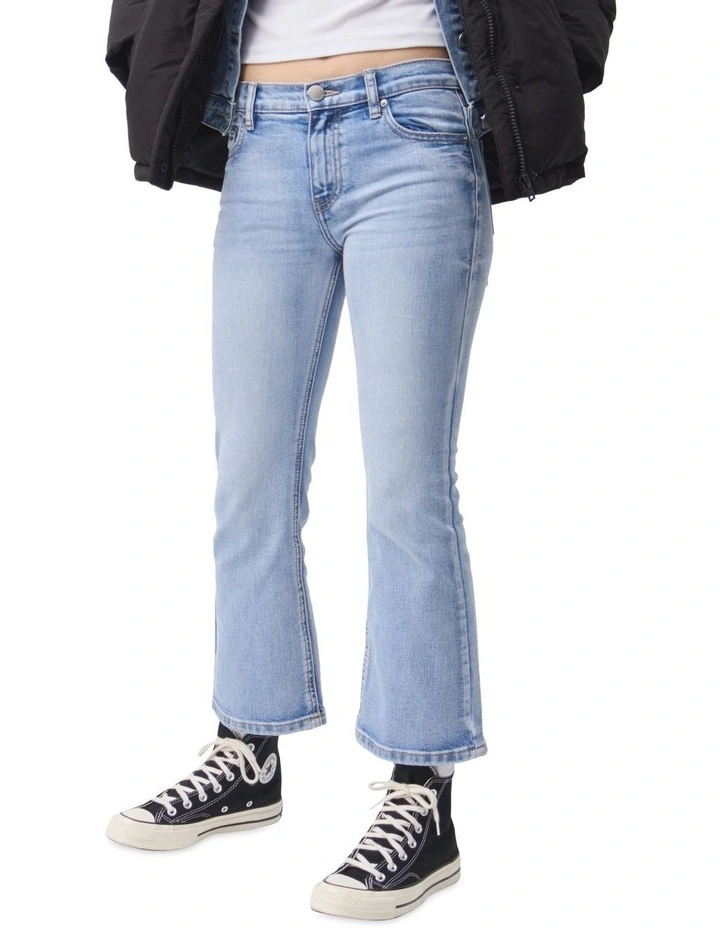 Sara Skinny Flare Jean in Orlando Blue