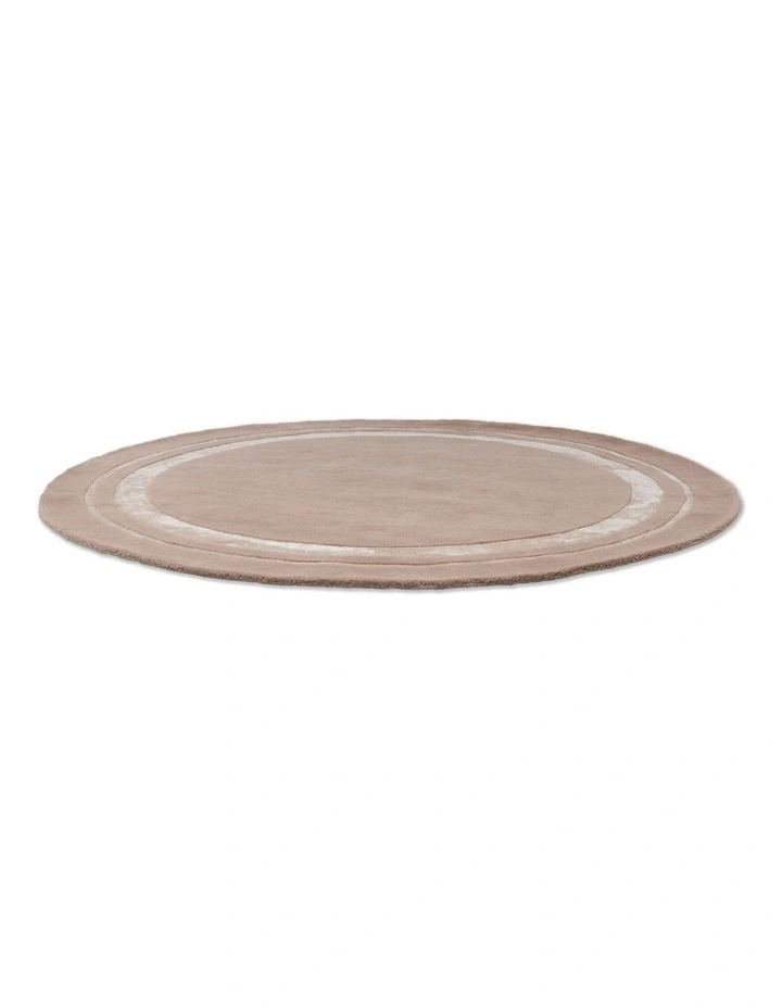 Redbrook Hazelnut 081801 Round Rug in Stone