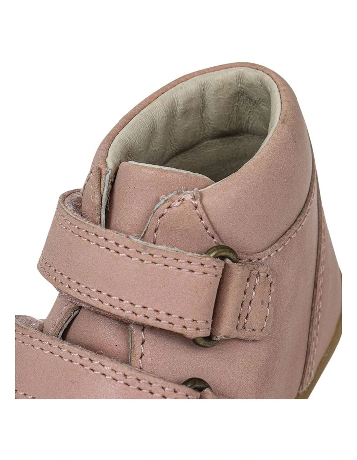 Step Up Timber Ii Boots in Natural