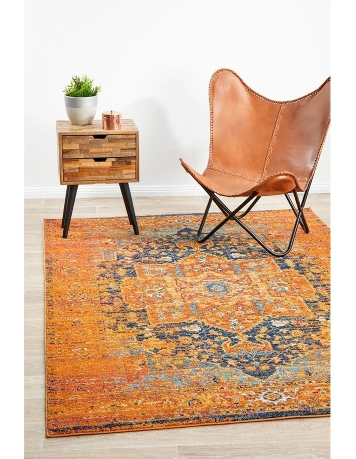 Radiance 400 Rug In Rust