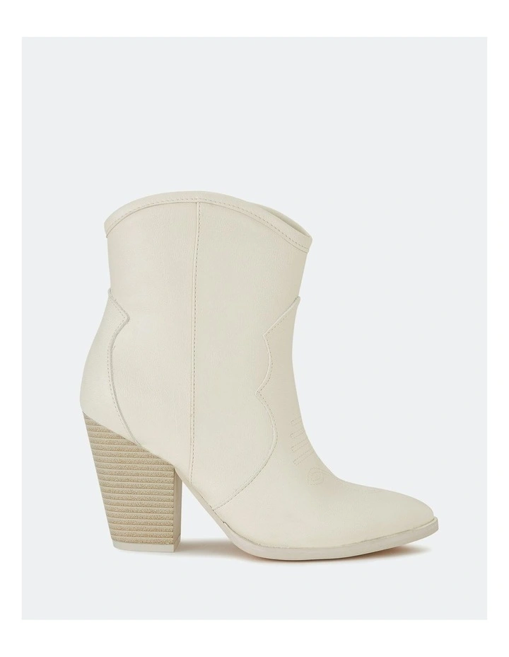 Horse Boots in Beige