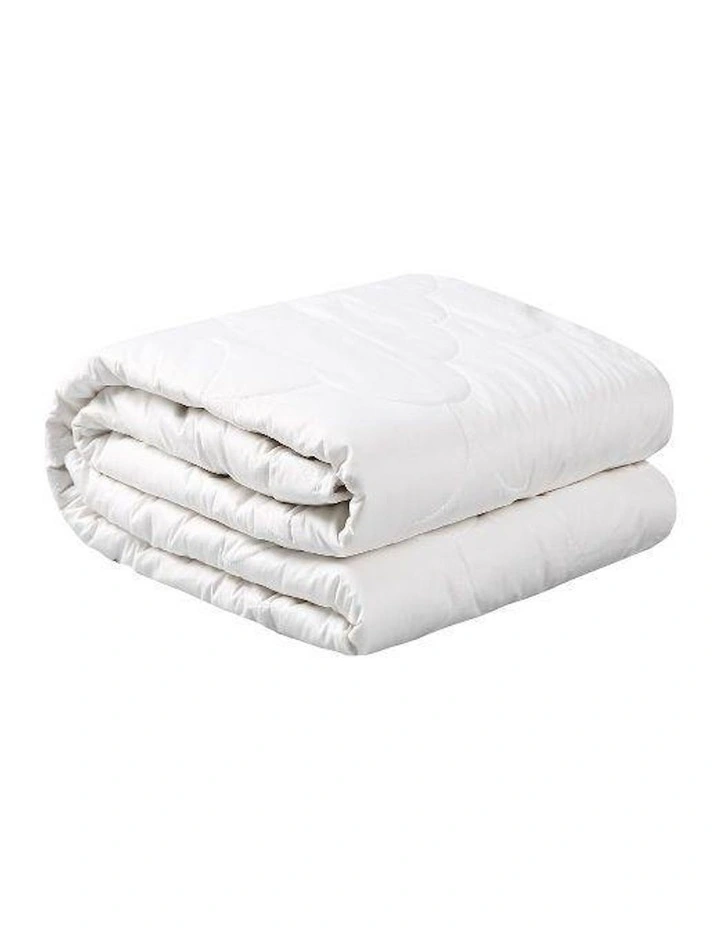 All Season Cotton Quilt in White