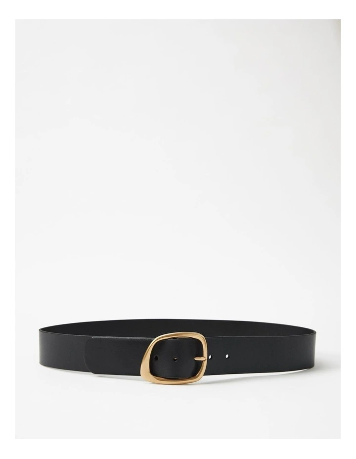 The Organic Buckle Belt in Black