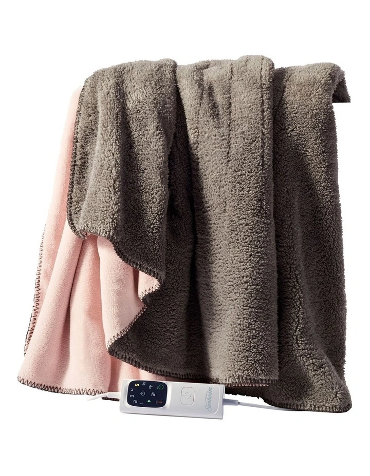 Reversible Sherpa Heated Throw in Pink/Grey
