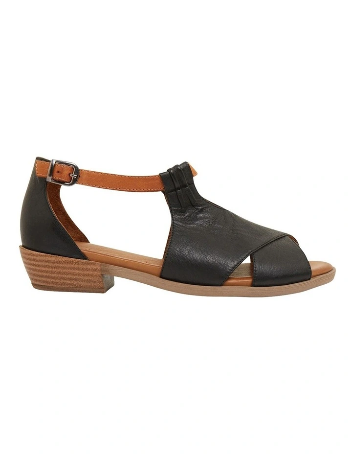 Laguna Sandals in Black/Cognac Leather