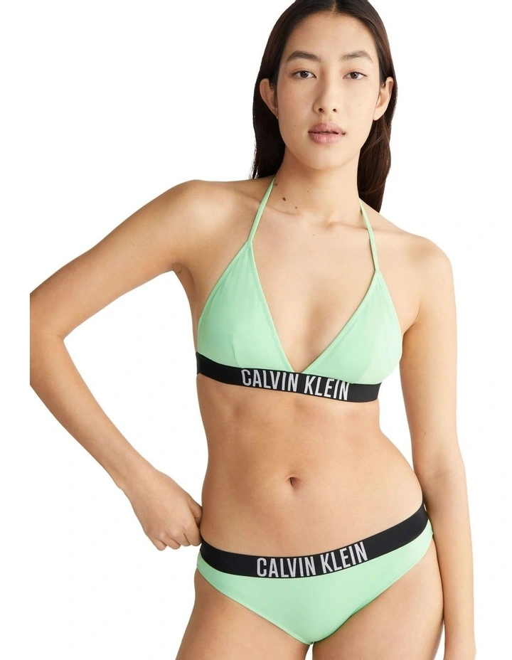 Intense Power Triangle in Ultra Green