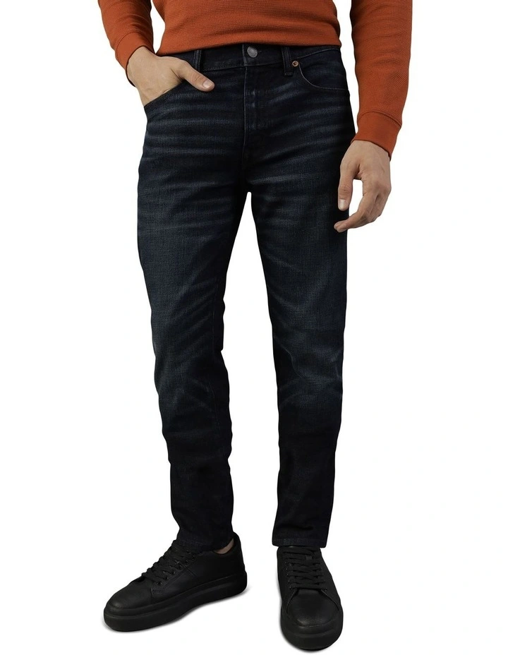 AirFlex+ Slim Jeans in Blue/Black
