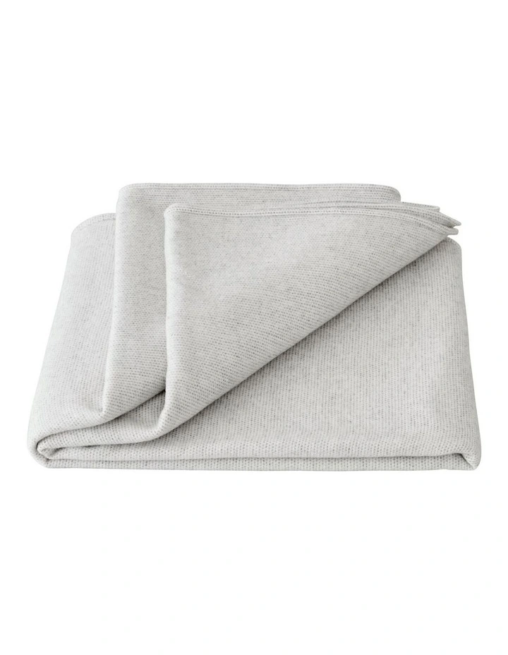 Clara Blanket in Bone