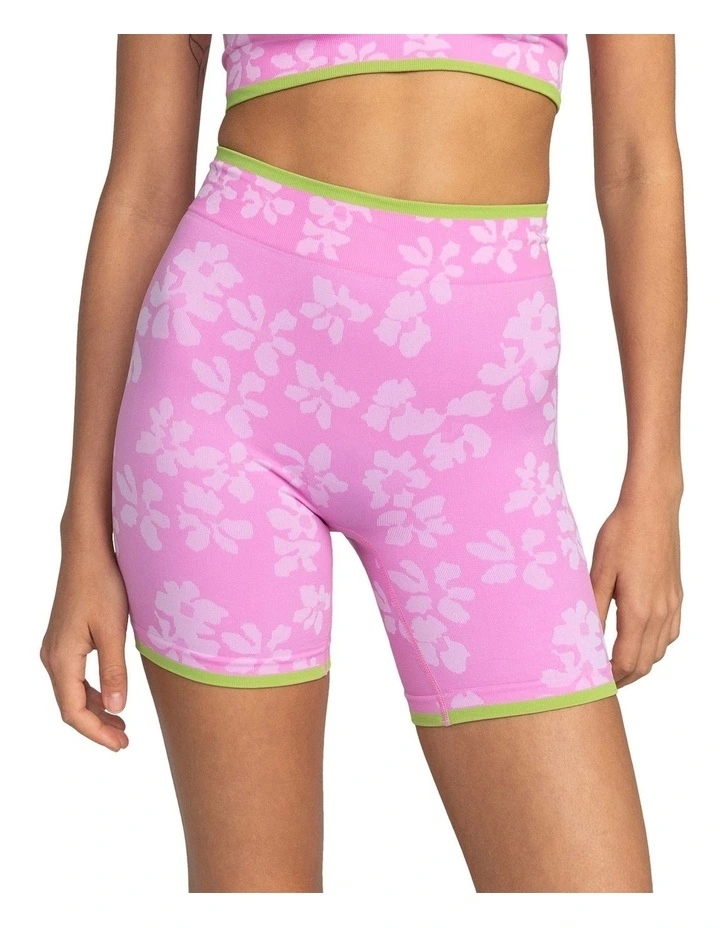 Chill Out Technical Shorts in Opera Mauve