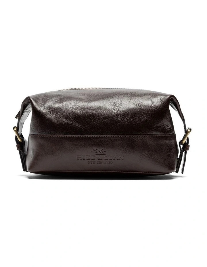 Picton Washbag in Chocolate