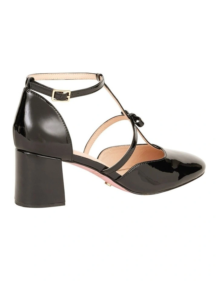 Cindy Heel in Black