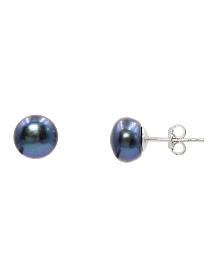 Pearl Essential Black Stud Earrings
