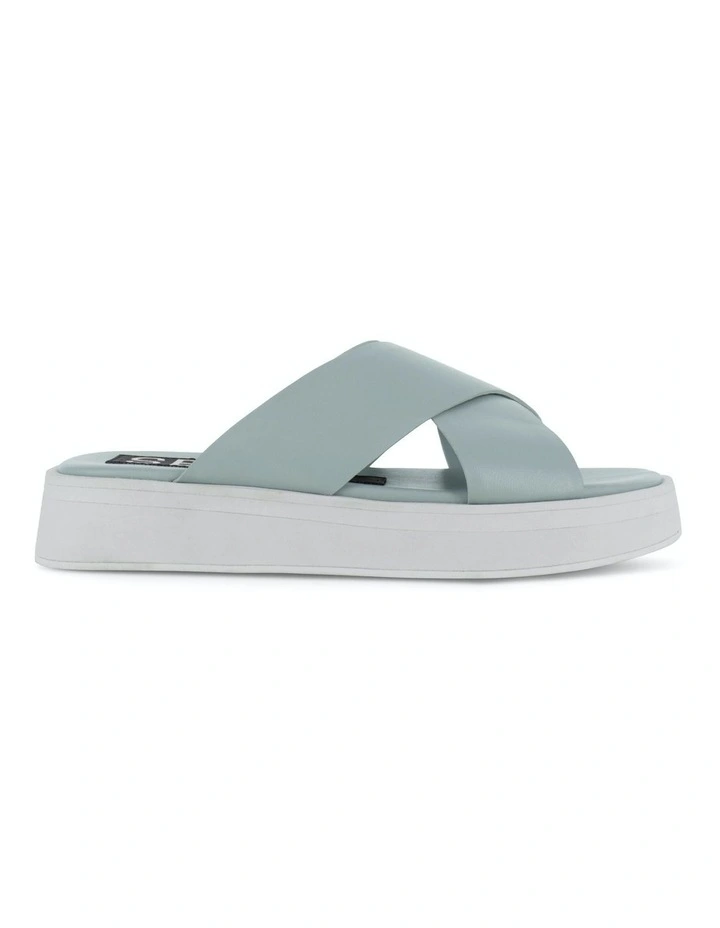 Pippi I Flat Sandals in Green