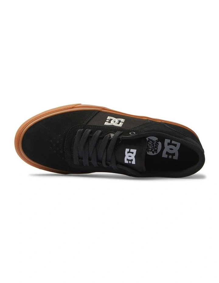 Teknic Shoes in Black