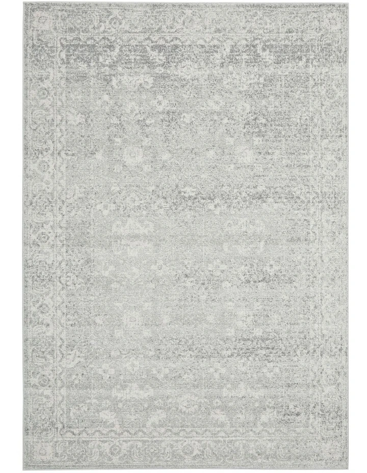 Evoke Shine Transitional Rug in Silver