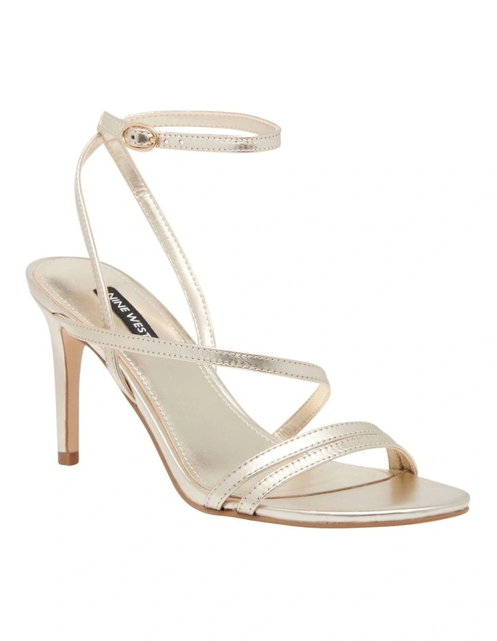 Dena Sandal in Gold
