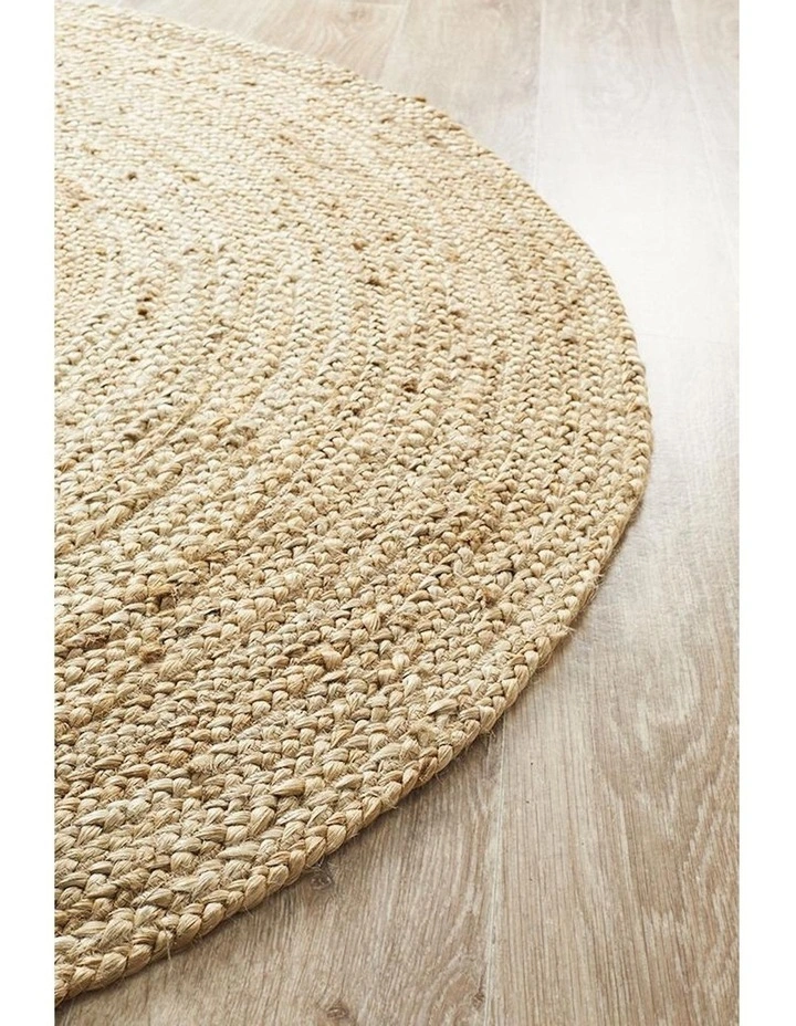 Atrium Polo Round Rug in Natural