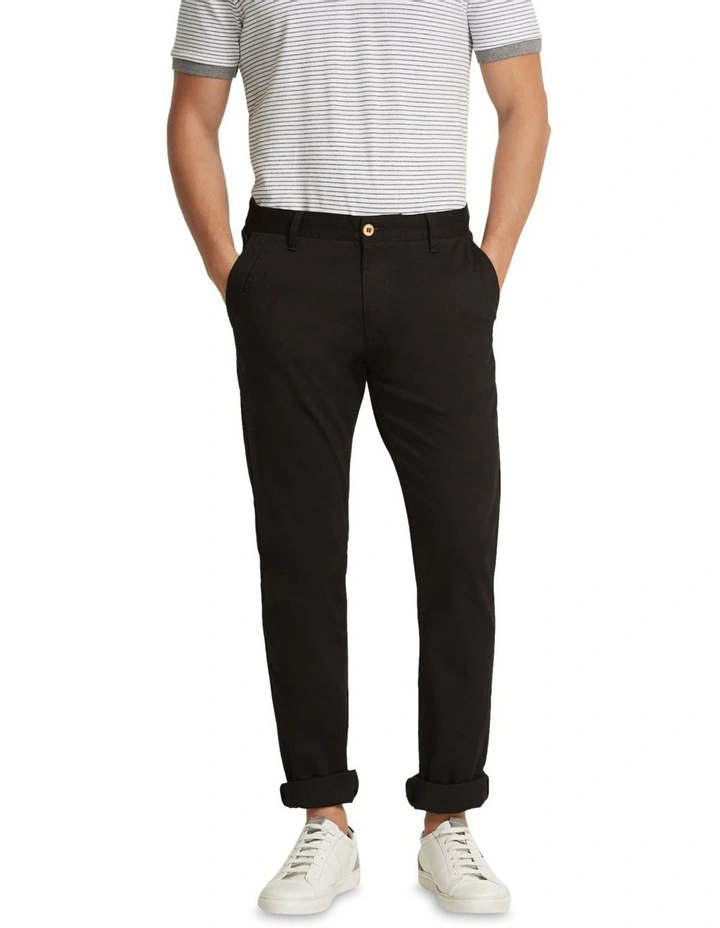 Stretch Skinny Fit Chino in Black