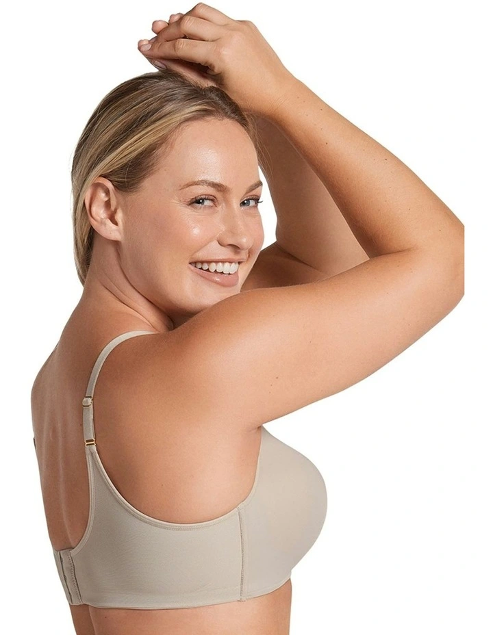 Magical Light And Natural Wireless Push Up Bra in Nude