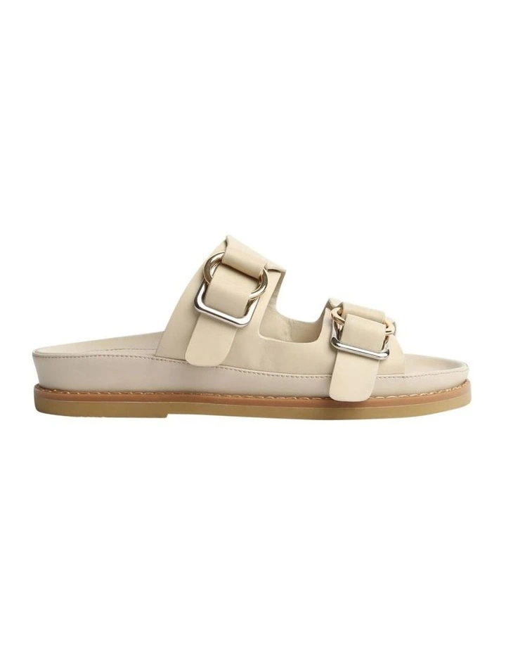Hunter Vanilla Capretto Flats