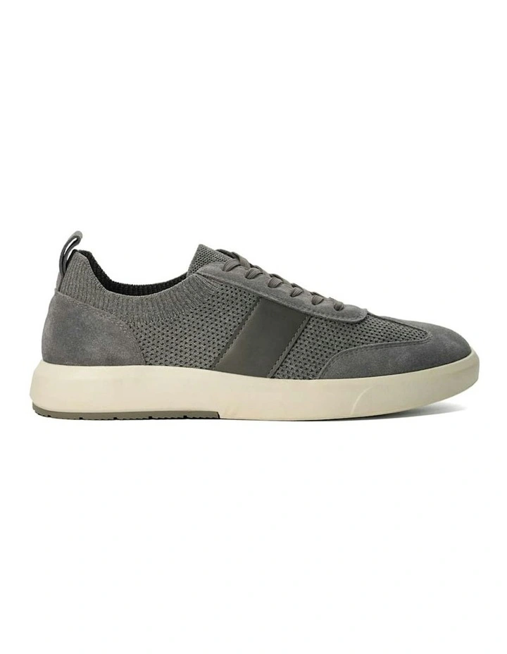 Trailing Lace Up Shoe in Grey