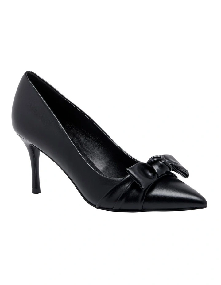 Mowy Pump in Black
