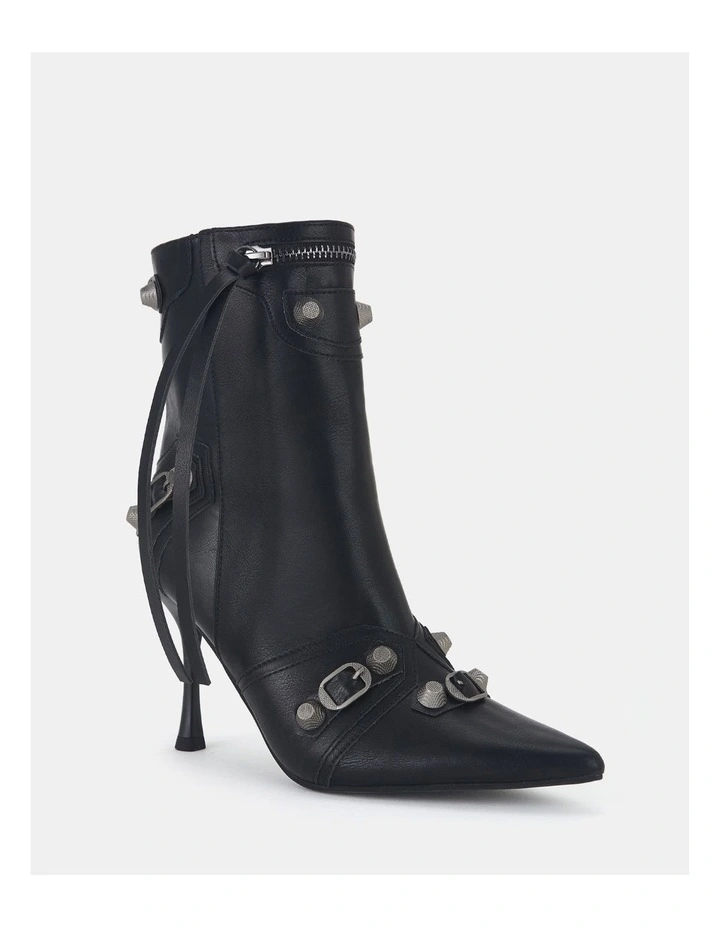 Kaboom Boots in Black