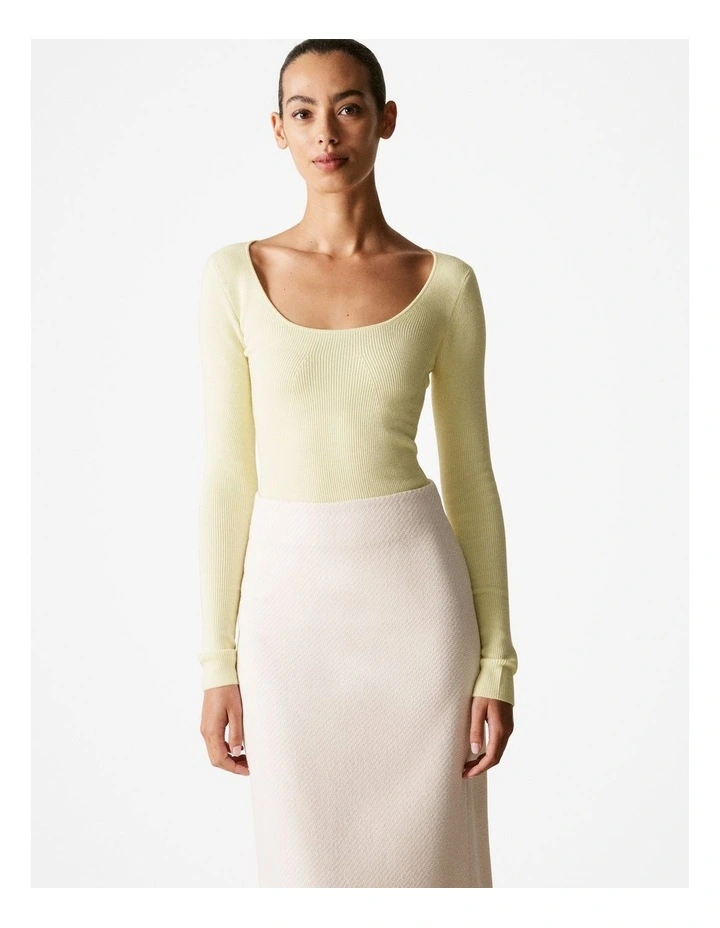 Merino Blend Scoop Neck Long Sleeve Knit in Limoncello