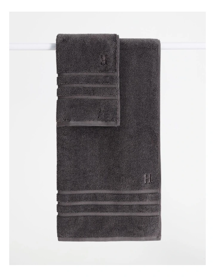Super Plush Cotton Towels in Charcoal
