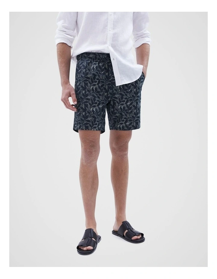 Etched Leaf Beach Short in navy