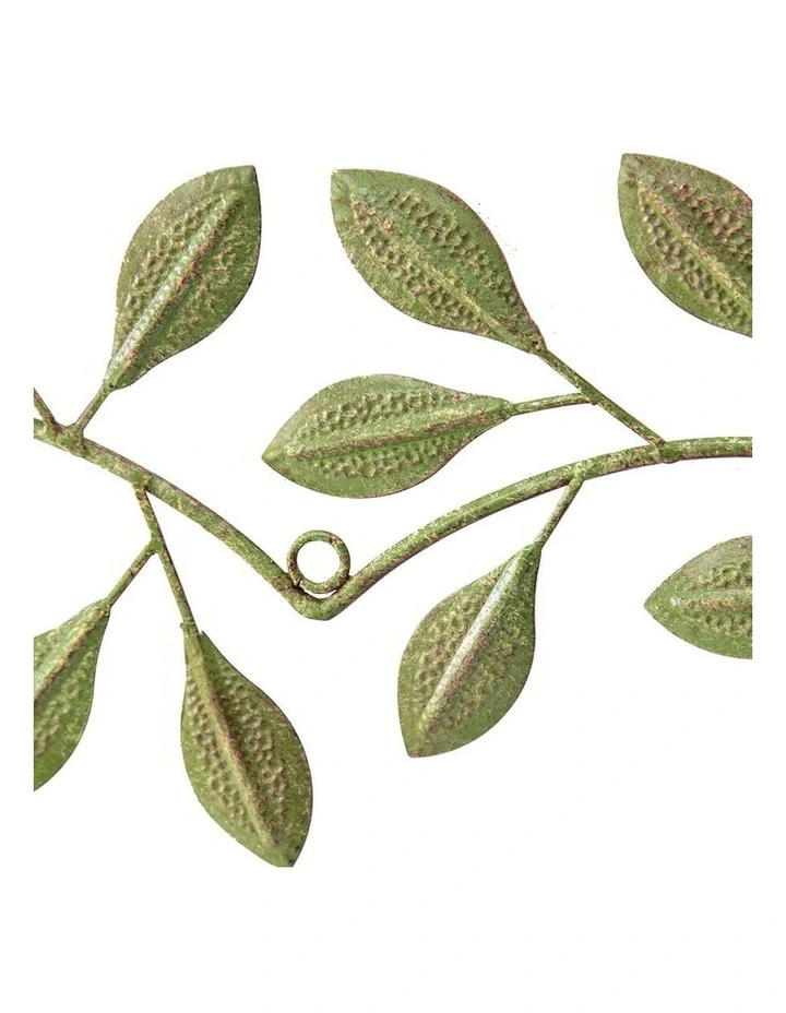 Leafy Heart Metal Wall Art in Green