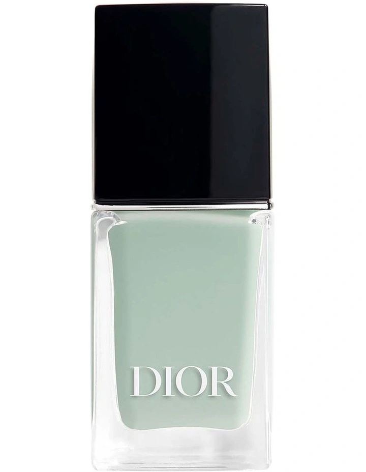 Vernis Nail Polish